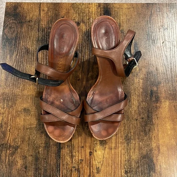 SOLD Burberry Brown Leather Wedges Platform Strappy 4” sandals / 9 US / 39 EU - Picture 2 of 12
